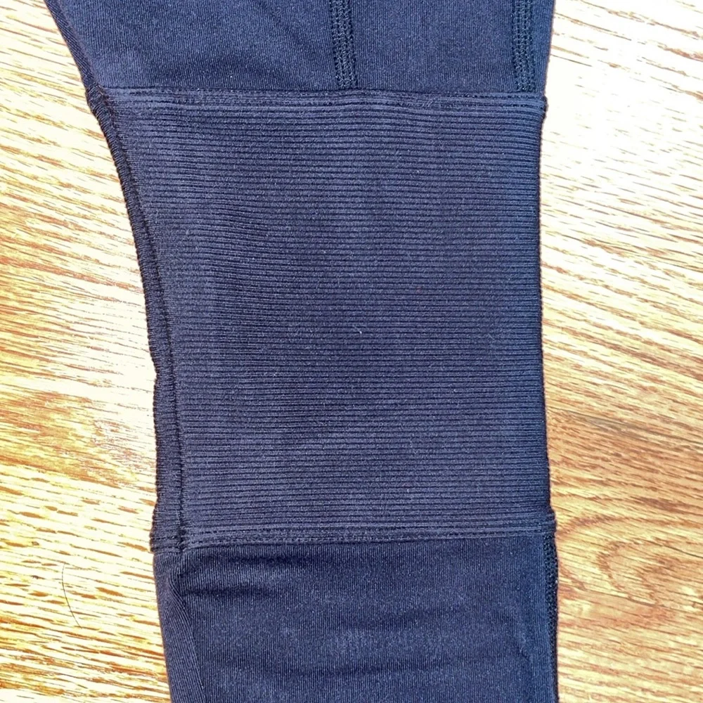Alo yoga black leggings